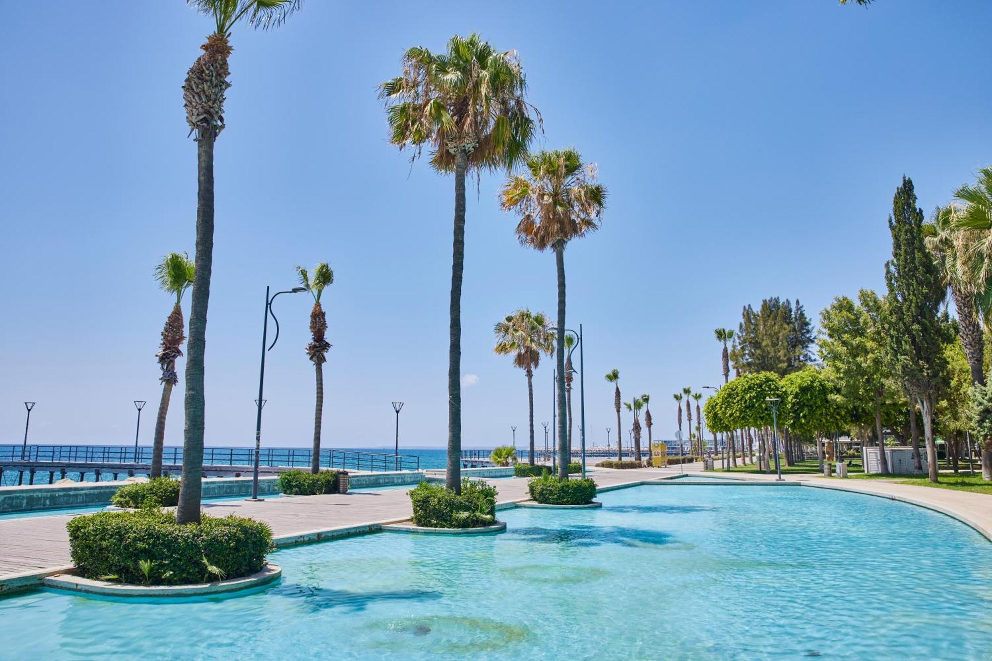 White City Limassol (Adults Only) Exteriör bild