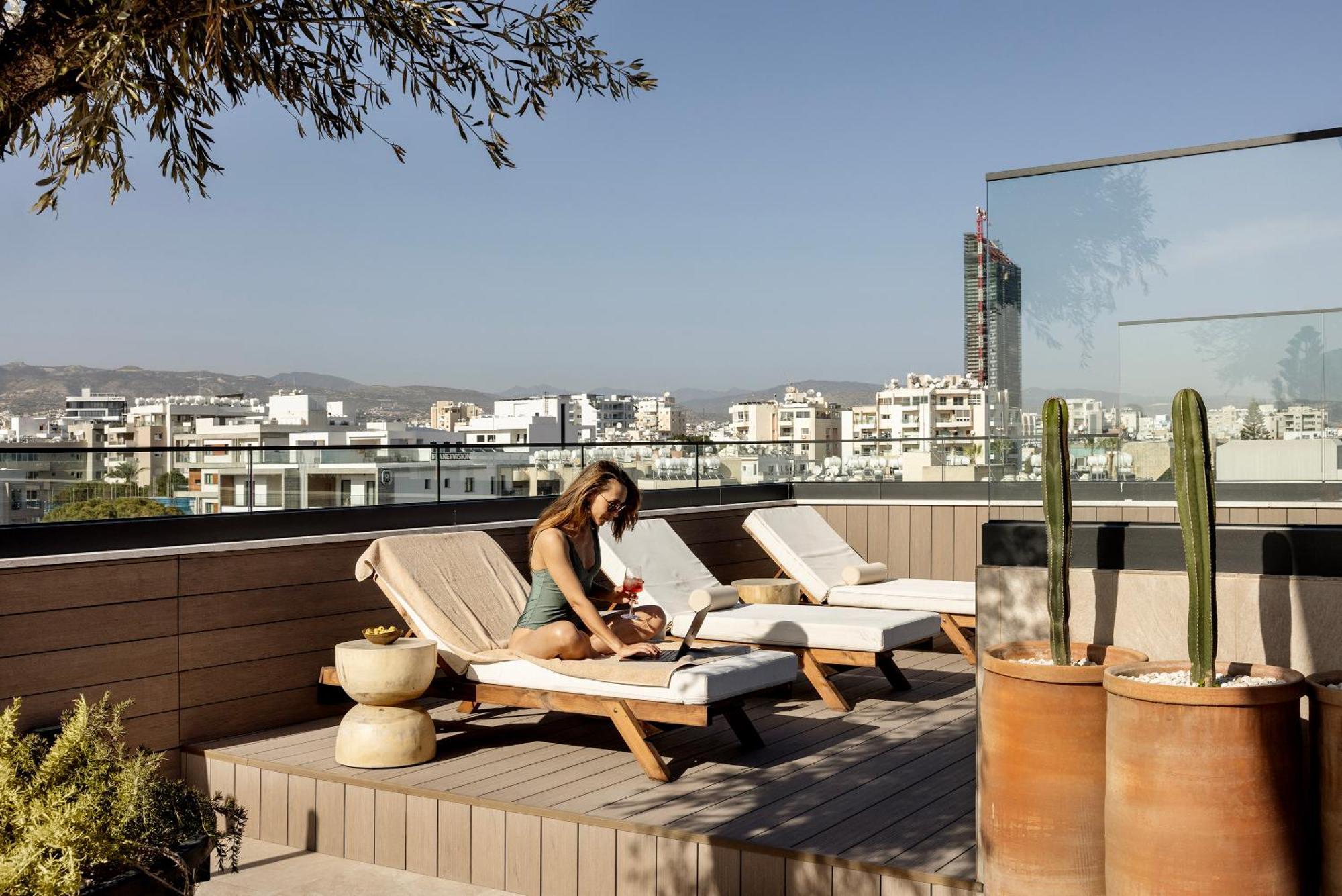 White City Limassol (Adults Only) Exteriör bild
